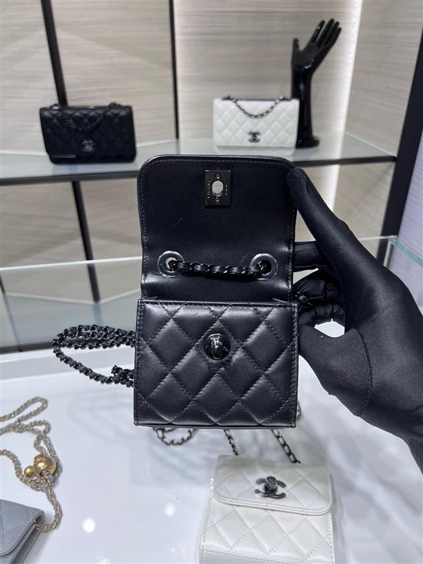 2026127215433393 580